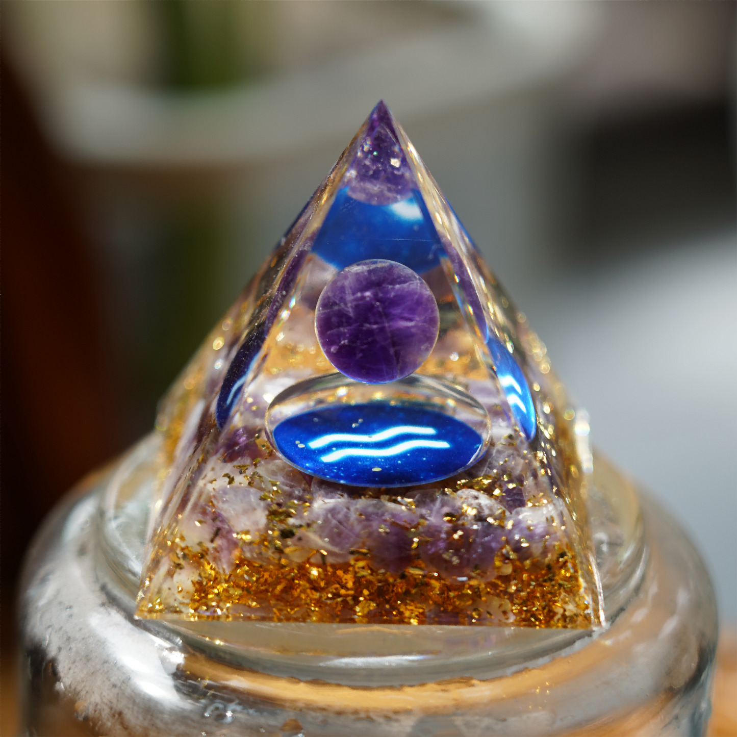 6cm Zodiac Orgone Resin Indused Crystal Chips Pyramid Free Form Bulk Wholesale