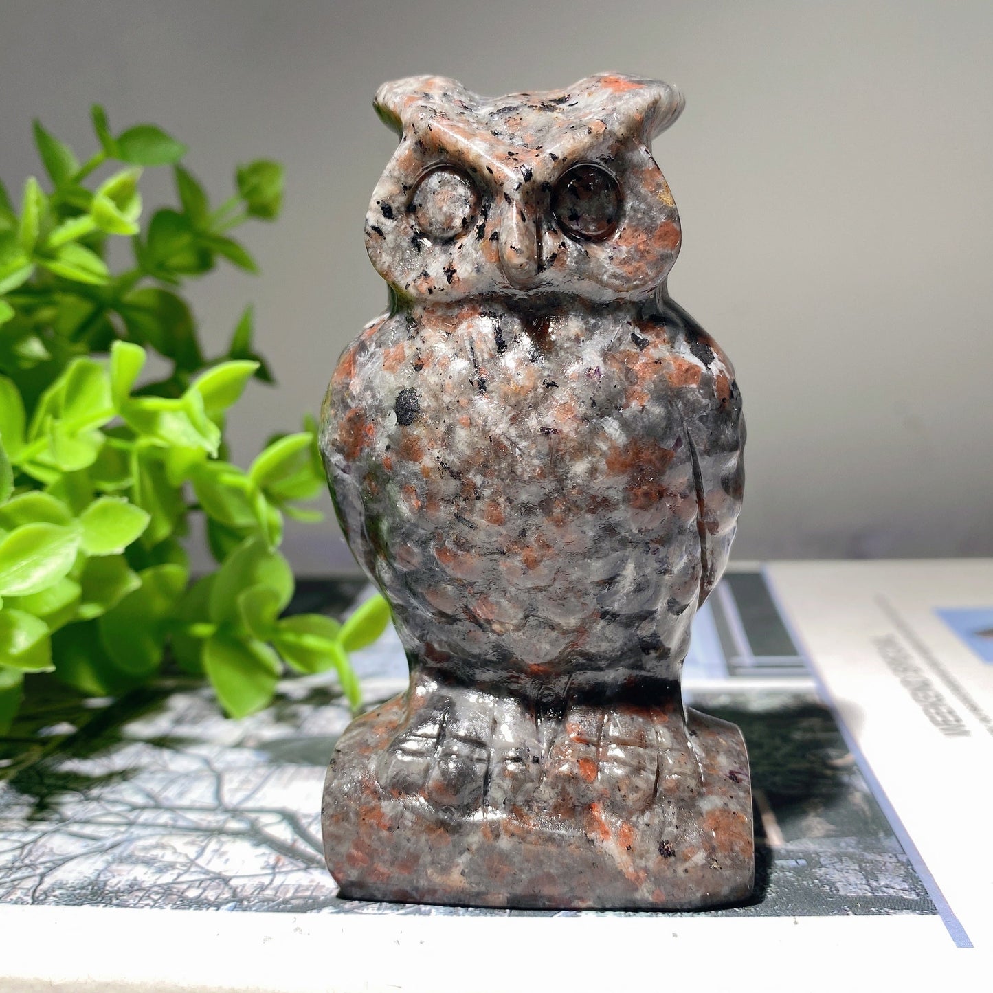 3.5" Yooperlite Owl Crystal Carvings Bulk Wholesale