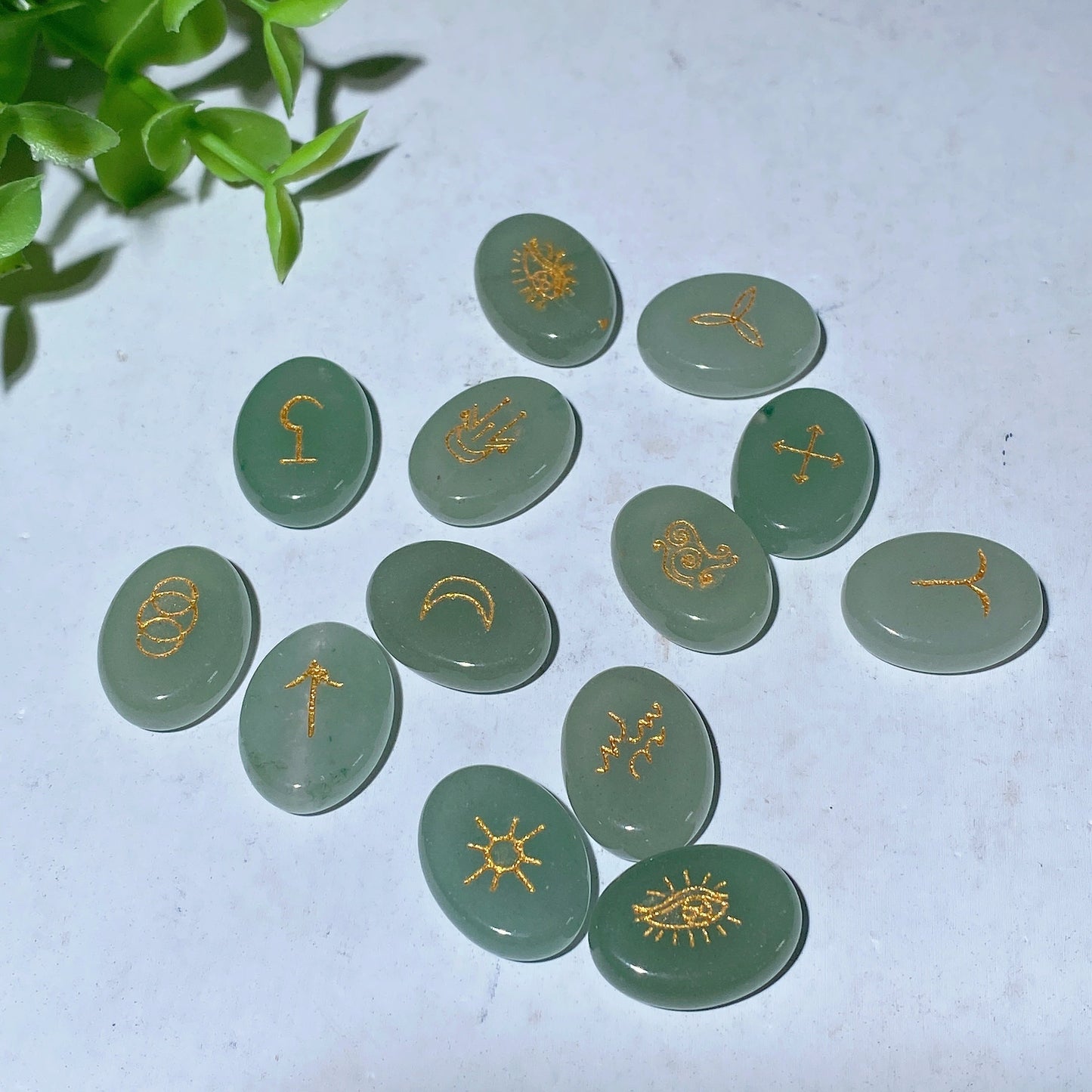 20mm Crystal Runes with Golden Printing Bulk Wholesale