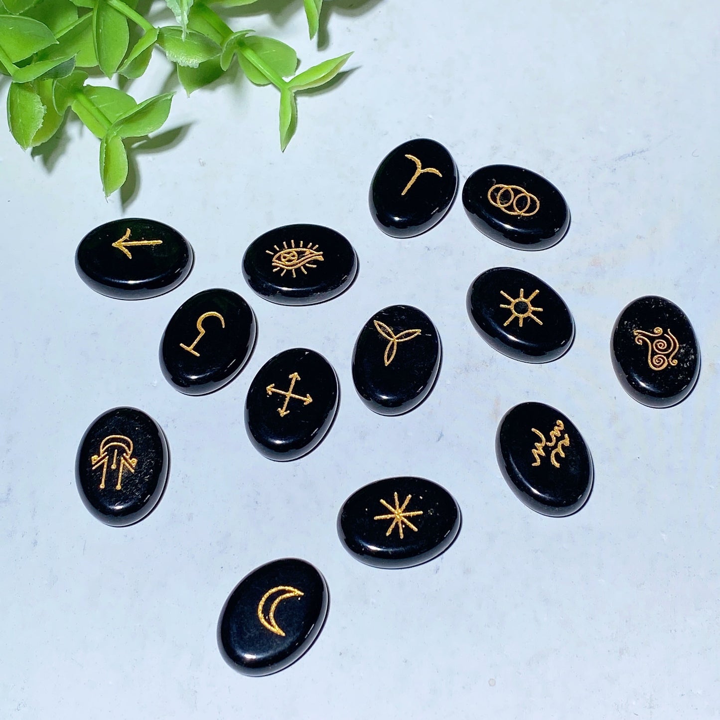 20mm Crystal Runes with Golden Printing Bulk Wholesale