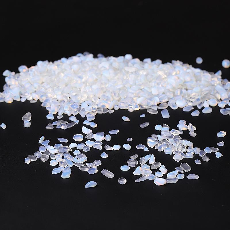 0.1kg Different Size Opalite Chips Crystal Chips for Decoration Wholesale Crystals