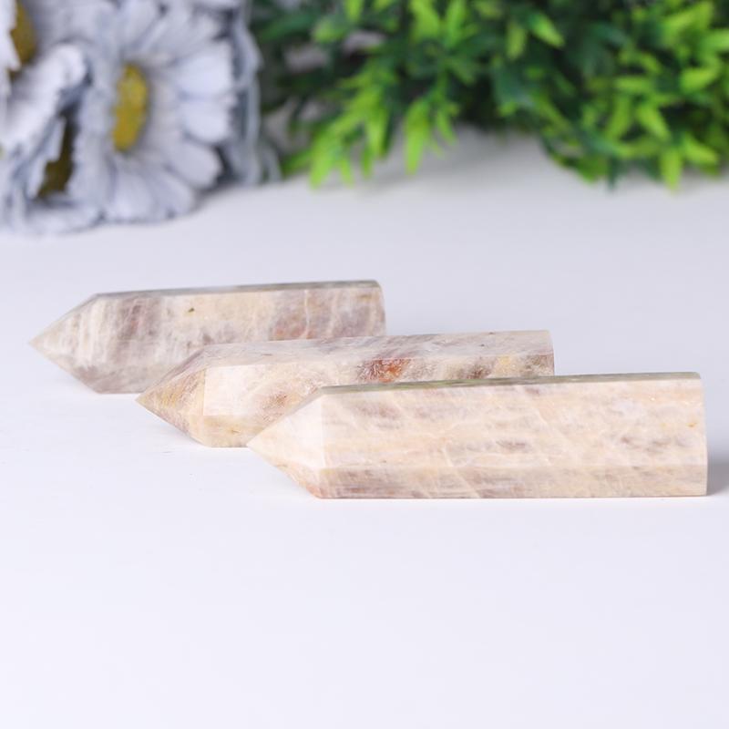 Wholesale Natural Flasing Peach Moonstone Points Wholesale Crystals