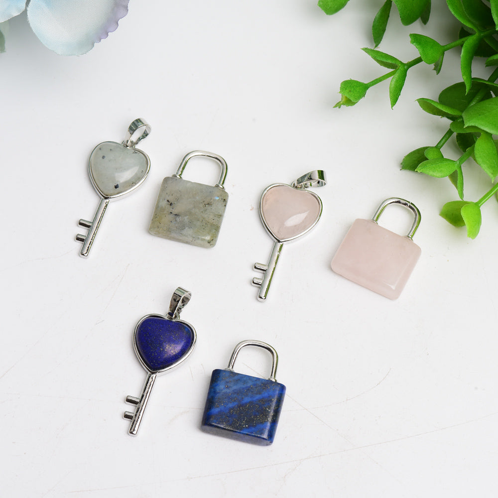 New Design Key and Locker Crystal Pendant Bulk Wholesale  Wholesale Crystals