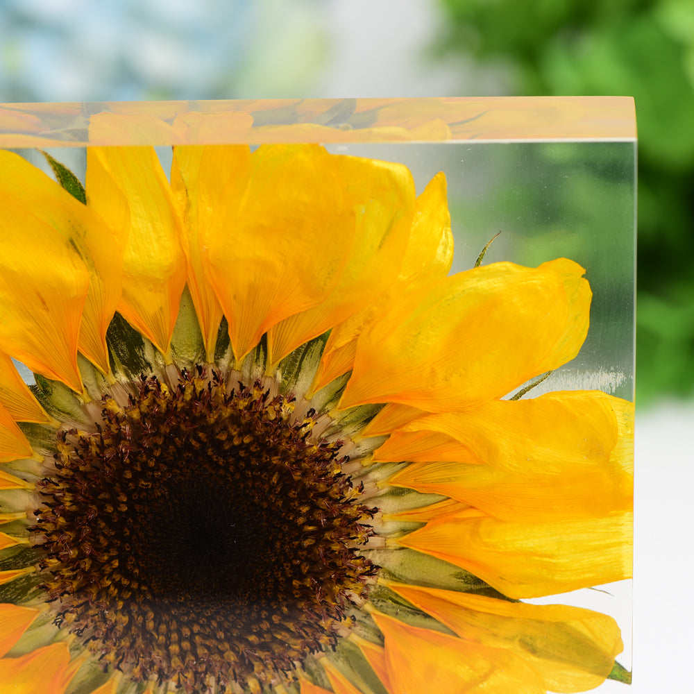 4.6" Square Resin with Sun Flower Free Form for Home Decor Bulk Wholesale  Wholesale Crystals