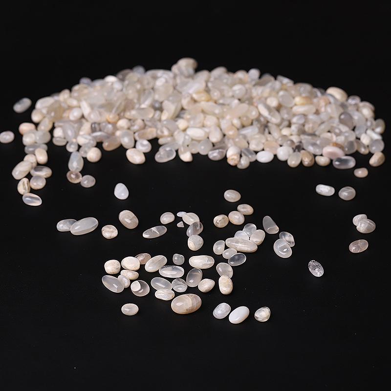 0.1kg Round Shape Natural Moonstone Chips Crystal Chips for Decoration Wholesale Crystals